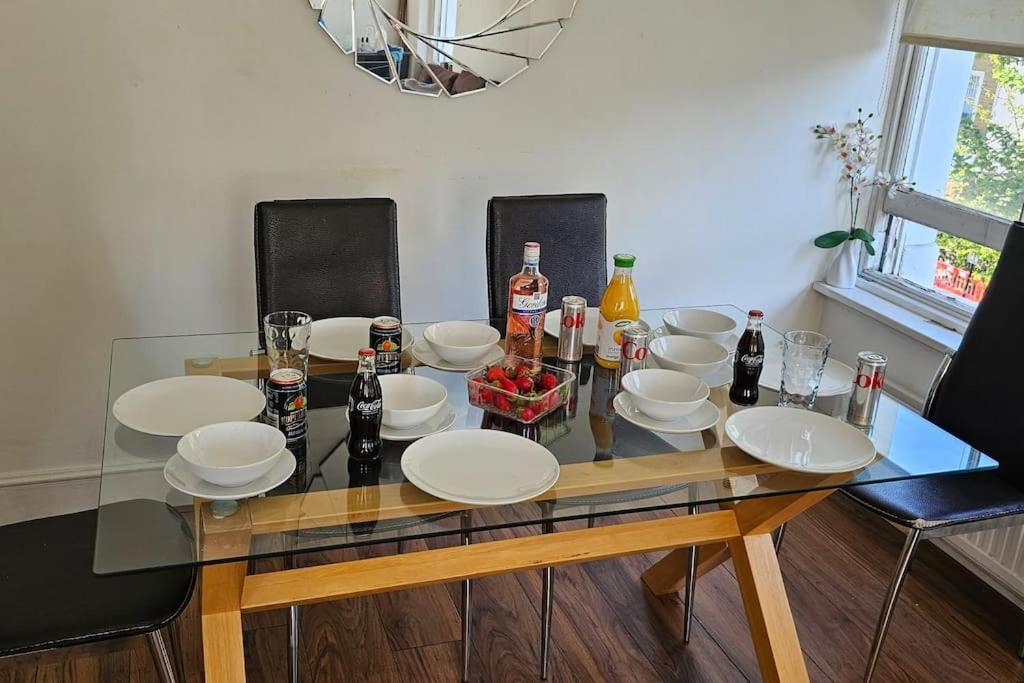 2 Bedroom Flat In St Johns Wood 伦敦 外观 照片