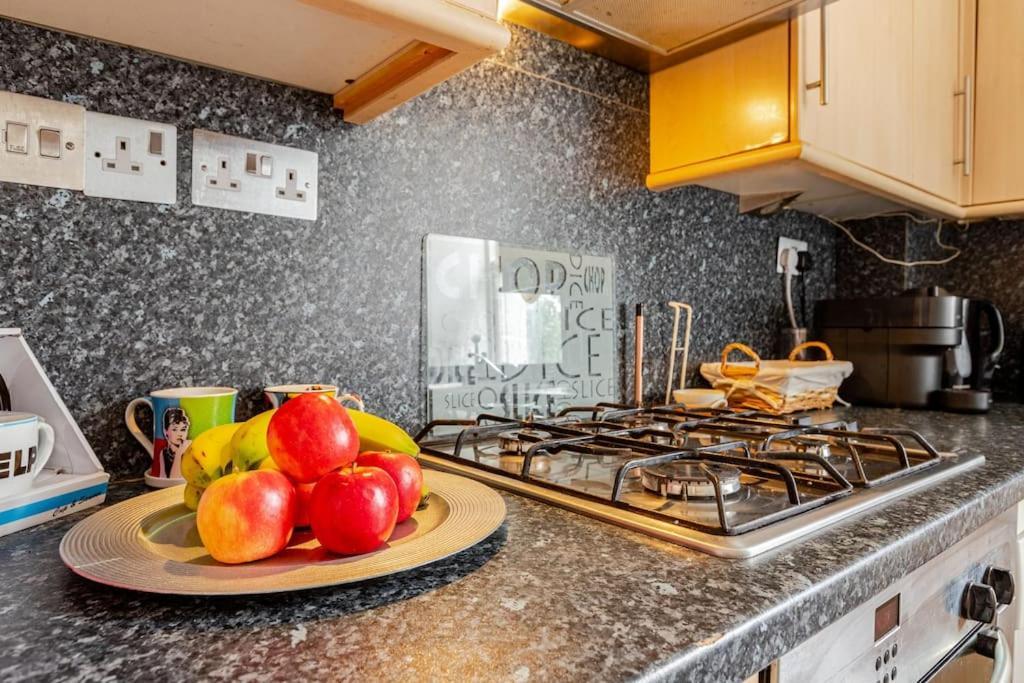 2 Bedroom Flat In St Johns Wood 伦敦 外观 照片